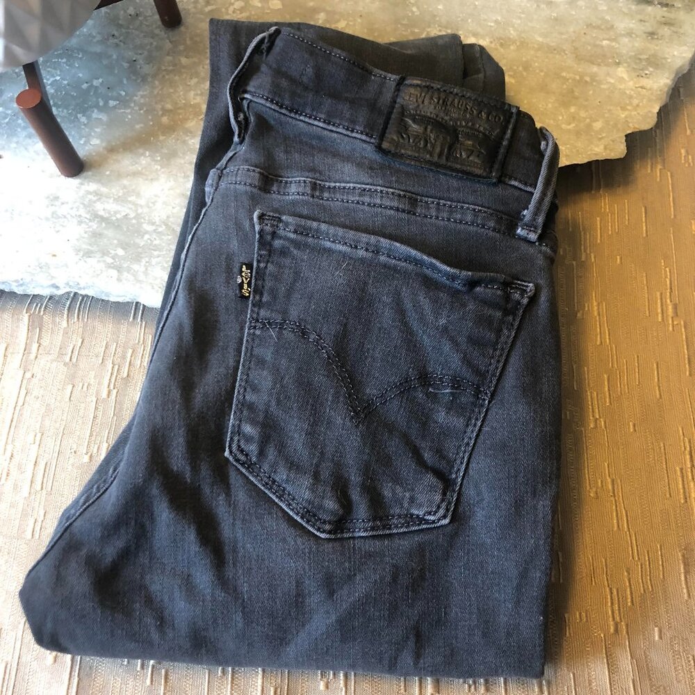 Levi's 710 SUPER SKINNY
